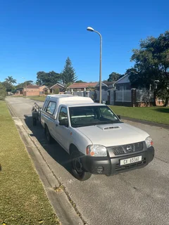 Bakkie for hire 063 049 0104