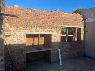 Confidence painting building and Home Maintenance