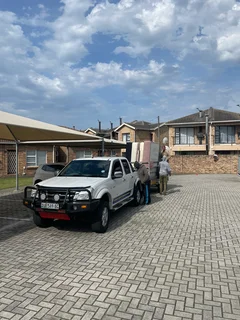 Bakkie and trailer Removals