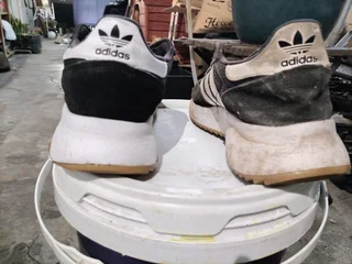 Sneaker Cleaning And Revival