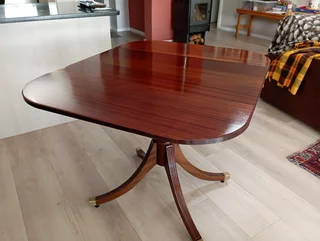 Vintage Drop Leaf Table - Mahogany