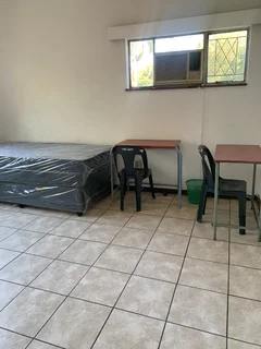 Sharing apartmrent in scottsville