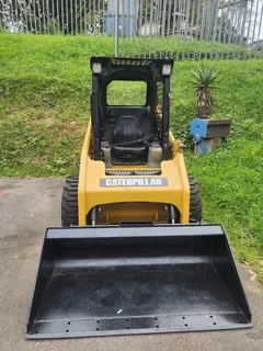 2015 CAT Skid Steer 226 B-3