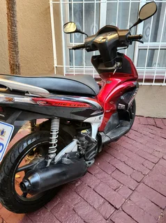 HONDA AIRBLADE SCOOTER AUTOMATIC