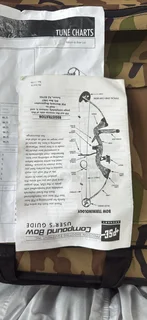 PSE Compound Bow and arrows with specialised bag and attachable quiver