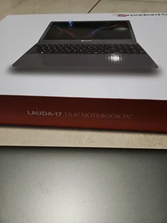 Packard bell 15.6 inch notebook with original box 512GB