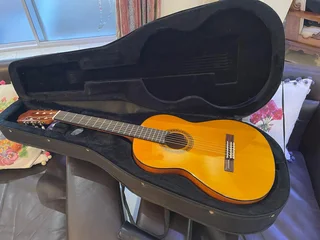 Classical Guitar Yamaha CG101