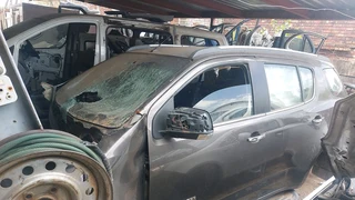 Chevrolte tralblazer 2.8 stripping for spares