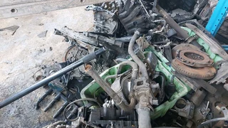 Hyundai h1 d4cb engine stripping for sparrs