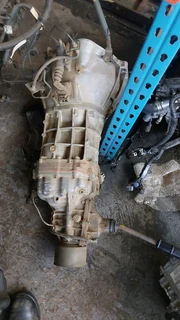 Toyota hilux 2.5 gearbox for sale