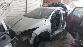 Honda hr-v 1.8 stripping for spares