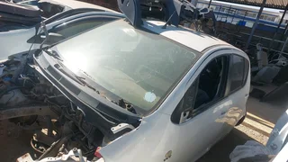 Suzuki splash 1.2 stripping for spares