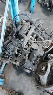 Ssangyong korando d20t 2.0 engine stripping for spares