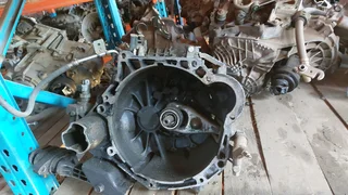Hyundai i20 g4fa gearbox for sale