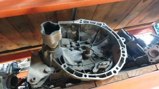 Peugeot 208 1.2 gearbox for sale