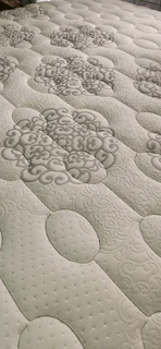 STILL LIKE BRAND NEW KING BED WITH POCKET SPRING MATRESS AND BASES R6500 WATSAP 0736552664