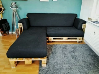 WE MAKE INDOOR PALLET COUCHES WITH CUSHIONS FRM R4950 - R6950 WATSAP 0736552664