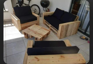 WE MAKE OUTDOOR AND INDOOR PALLET COUCHES WITH CUSHIONS FRM R5950 - R7950 WATSAP 0736552664