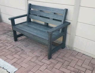 DURABLE ECO FRIENDLY PLASTIC RECYCLE BENCHES MANUFACTURED WATSAP 0736552664 CAN DELIVER