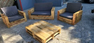 L SHAPE PALLET COUCHES MADE WITH CUSHIONS FROM R7950 - R9500 WATSAP 0736552664