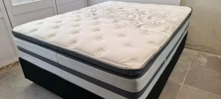 Queen Bed Brand New Still R4500 Watsap 0736552664