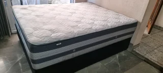 QUEEN BED GREY R3500 ONLY SELLING FOR LOW PRICE WATSAP 0736552664 GOOD CONDITION