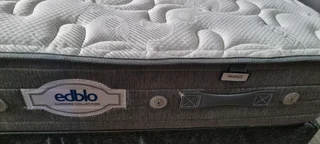 DOUBLE BED WITH LUXURIOUS POCKET SPRING MATRESS PLUS BASE R3750 WATSAP 0736552664