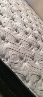 KING BED XTRA LENGHT R8500 WITH PILLOWTOP MATRESS AND BASES WATSAP 0736552664