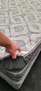 DOUBLE AND QUEEN BEDS PLUS KINGS LOW PRICES WATSAP 0736552664 CAN DELIVER