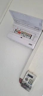 SEPERATE ENTRANCE AVAILABLE 1 DEC FOR SINGLE PERSON OR COUPLE R4650  PM WATSAP 0736552664