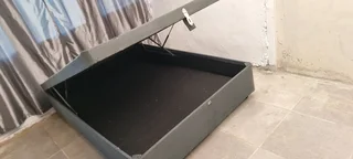 DOUBLE STORAGE BASE R2900 FOOD CONVIENCE WATSAP 0736552664 CAN DELIVER