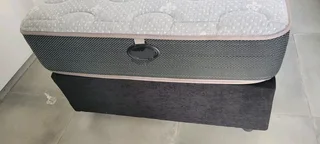 2 TOP OF THE RANGE SINGLE XTRA LENGHT BEDS R2950 EACH OR R5500 BOTH WATSAP 0736552664