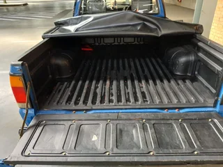 1989 Ford Courier 3l v6 swb - excellent condition (only 78,314km)