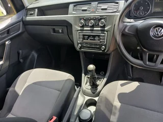 2020 Volkswagen Caddy 2.0 TDI Panel Van - fully serviced at VW