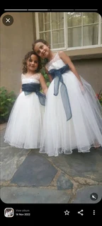 Flower girls dresses made to order