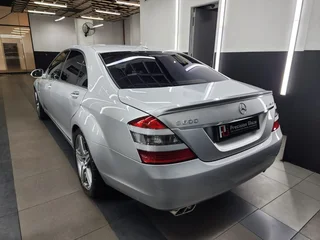 Mercedes-Benz S600 L V12 Bi-Turbo