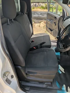 2023 Isuzu KB250 base