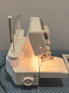 Empisal Overlocker Machine