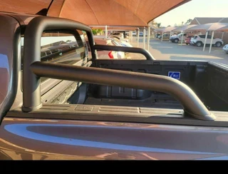 Ford Ranger original black roll bar