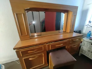 Selling furniture