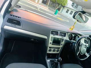 2017 Volkswagen Golf Hatchback