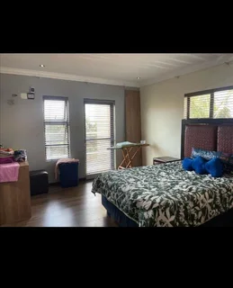 5 Bedroom House in Bushwillow Park Estate.