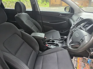 Hyundai tucson premium