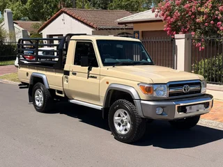 2021 Toyota Land Cruiser 79 4.0 V6 S/C