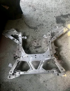 Bmw i8 subframe