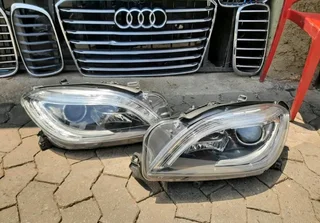Mercedes Benz W166 Ml Headlights