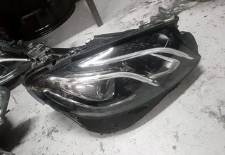 Mercedes Benz  w213 headlight single xenon