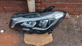 Mercedes-Benz w117CLA headlight