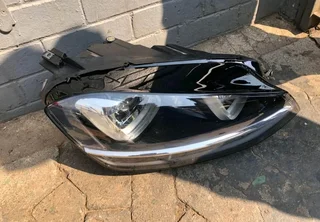 Golf 7 tsi headlight available