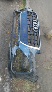 Audi Q2 front bumper with the grill
